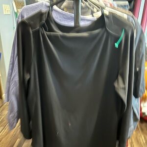 Anne Klein Classic Black Top